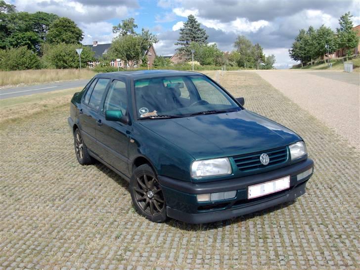 VW Vento1,8 GL billede 1