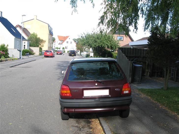 Ford Fiesta 1.3 sport SOLGT billede 5