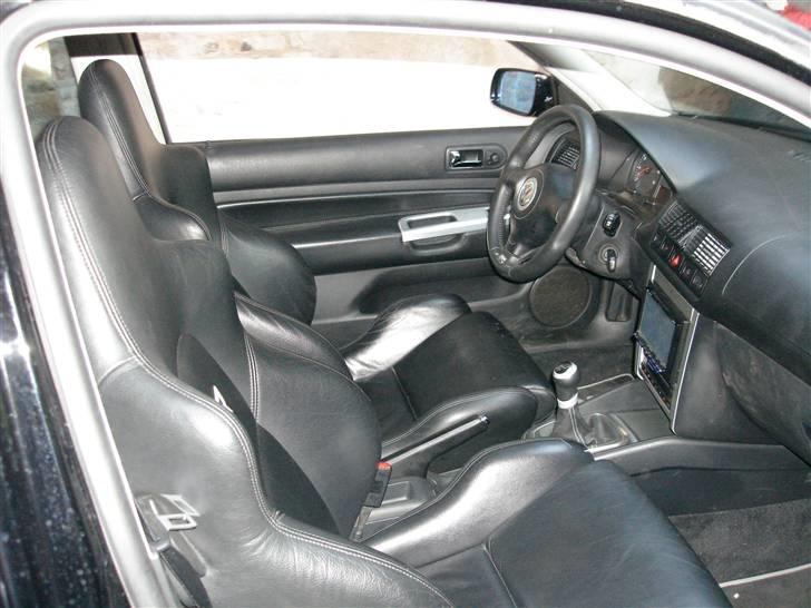 VW 4 gti  r32 fmj  SOLGT. billede 8