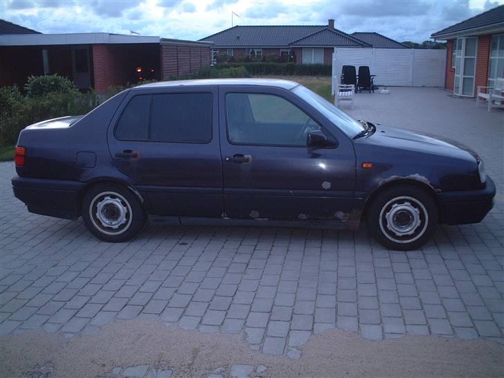 VW Vento billede 3