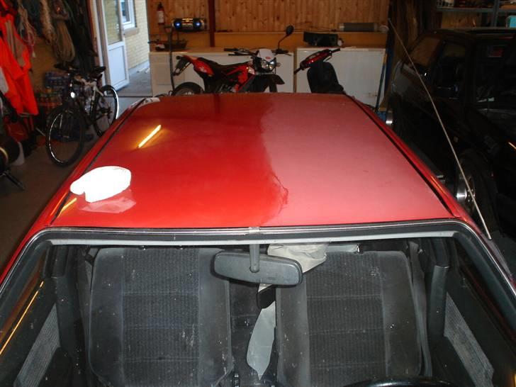 Toyota Kategorina 2000 GLI Solgt - Røde biler............. billede 8