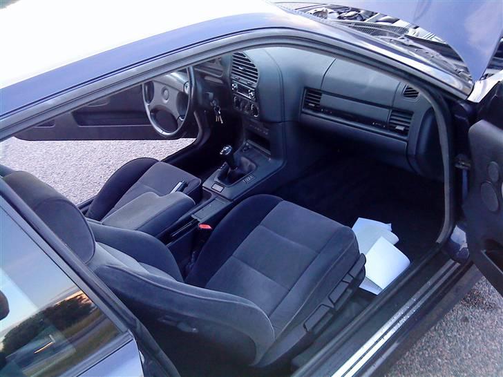 BMW E36 320 Coupé Vanos SOLGT billede 6