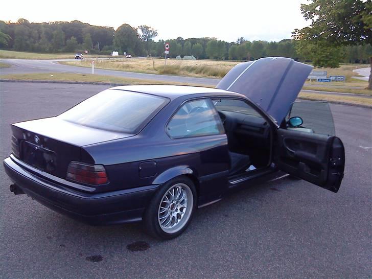 BMW E36 320 Coupé Vanos SOLGT billede 7