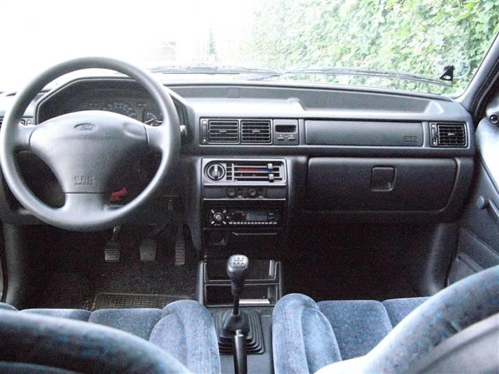 Ford Fiesta 1.3 sport SOLGT billede 7