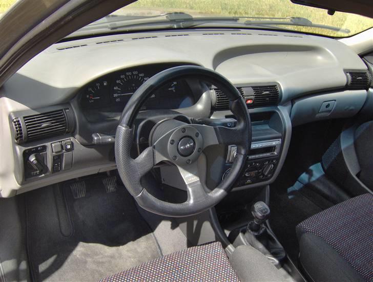 Opel astra f caravan solgt billede 4