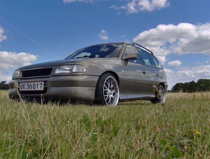 Opel astra f caravan solgt billede 6