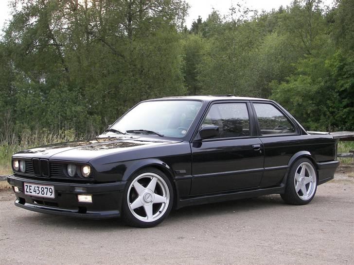 BMW 320i E30 (M50) - Lige efter Ditec behandlingen (ca. 1 måned efter jeg købte den) billede 1