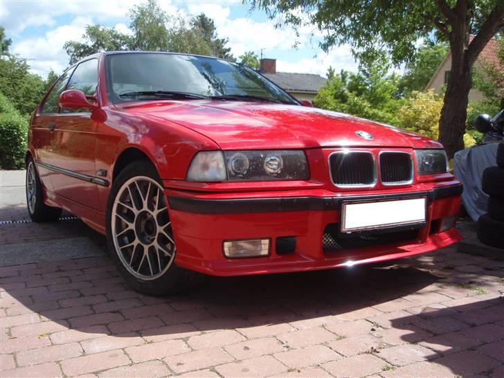 BMW 316I SOLGT billede 17