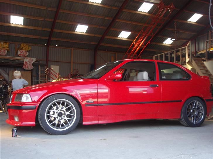 BMW 316I SOLGT billede 19