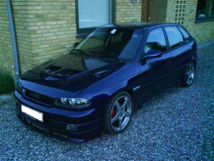 Opel Astra GSi - Dagen før syn.. Glad som en lille dreng til jul :-P billede 1