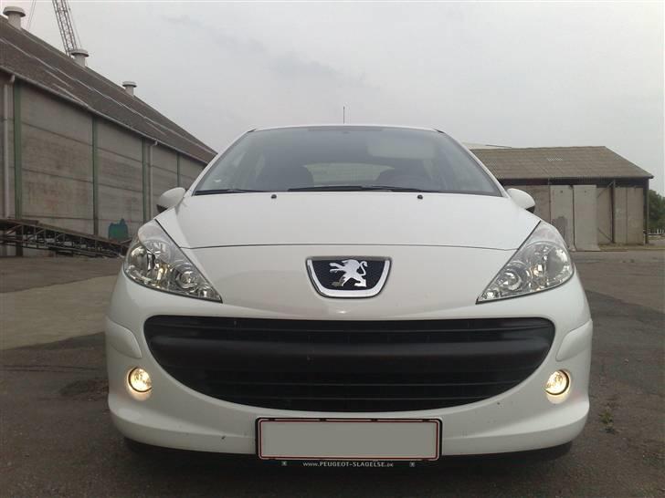 Peugeot 207 1,6 hdi comford + billede 5