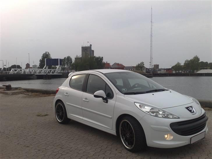 Peugeot 207 1,6 hdi comford + billede 12