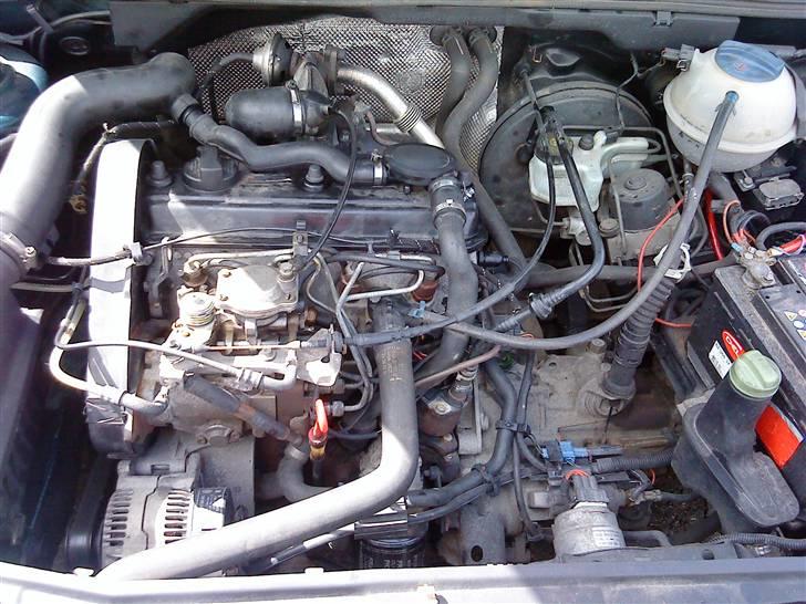 VW Vento  //  SOLGT billede 8