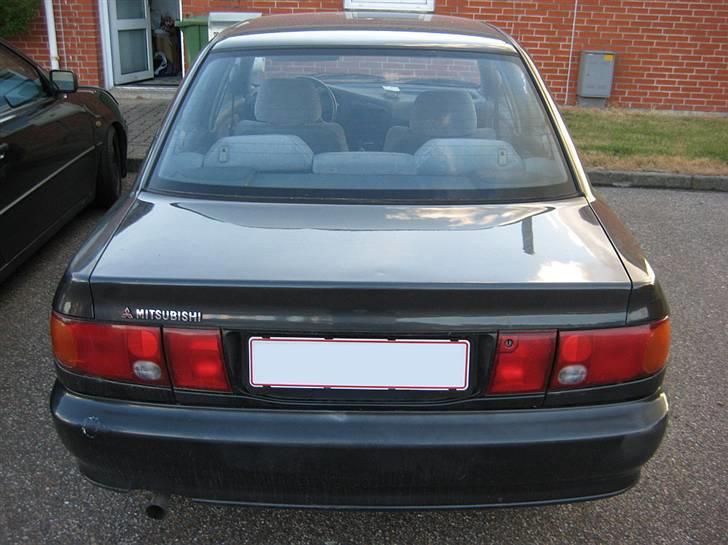 Mitsubishi Lancer 1.6 GLXi billede 1