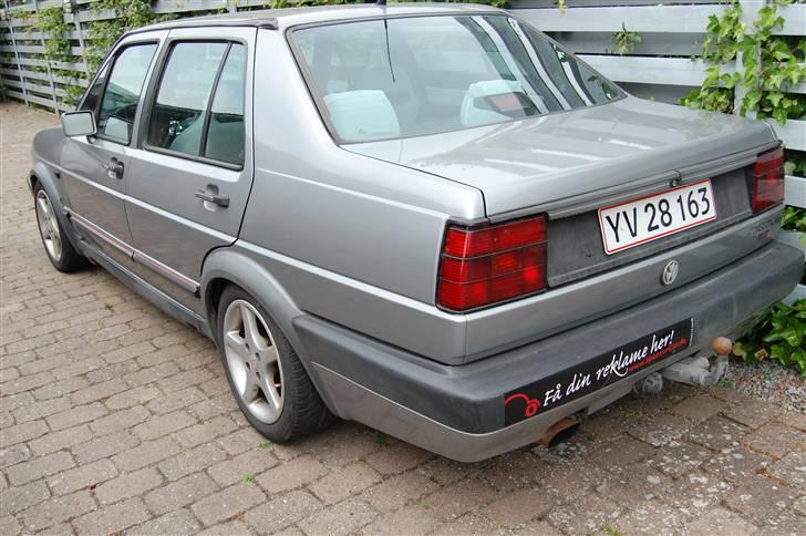 VW Jetta 1,8 GLi 16v SOLGT - Hånden op af bukserne! :D billede 4