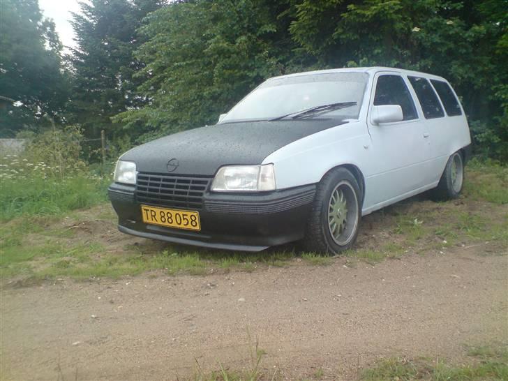 Opel Kadett E Stc ( SOLGT ) billede 1