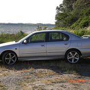 Nissan Primera Sport