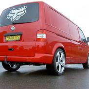 VW Transporter T5 med 22"