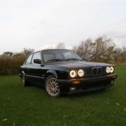 BMW E30 318i solgt
