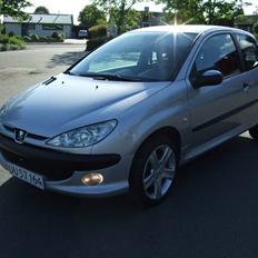 Peugeot 2.0 HDI XS solgt