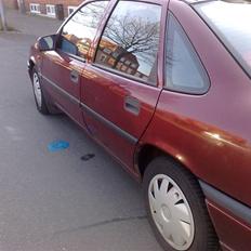 Opel Vectra 2.0 GLi *BYTTET*