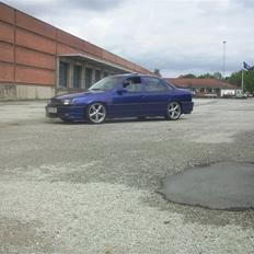 Opel vectra 2000 16v 4x4 