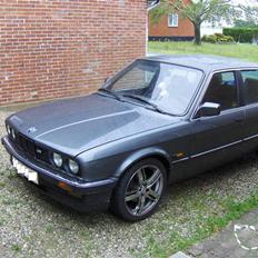 BMW 325i