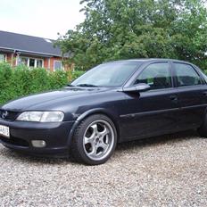 Opel Vectra B CD - SOLGT