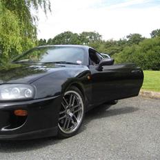 Toyota supra mk4