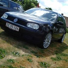 VW Golf 4