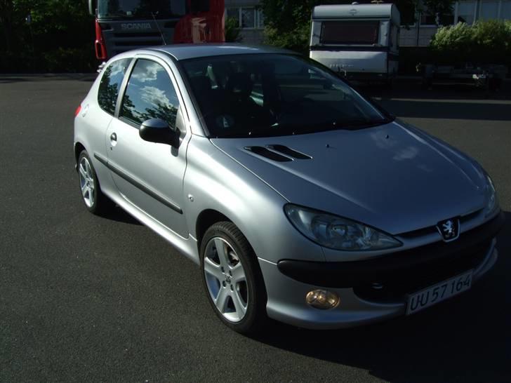 Peugeot 2.0 HDI XS solgt billede 3