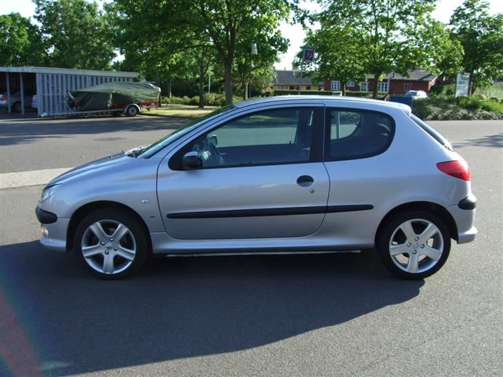 Peugeot 2.0 HDI XS solgt billede 7