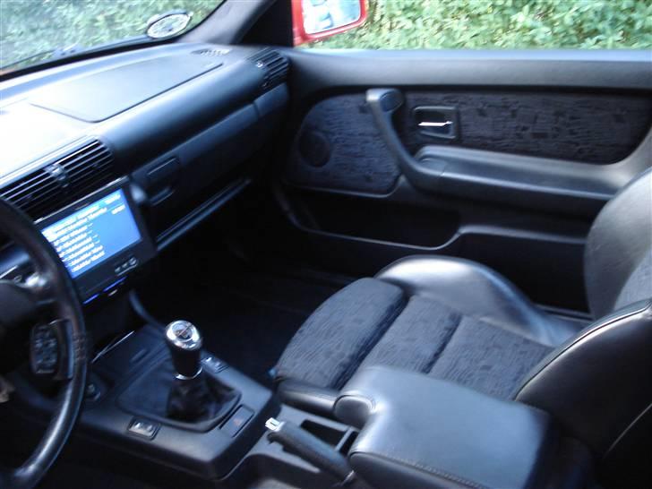 BMW 318 Ti SOLGT billede 3