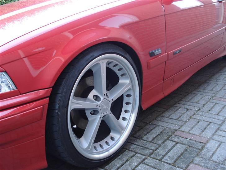 BMW 318 Ti SOLGT billede 6