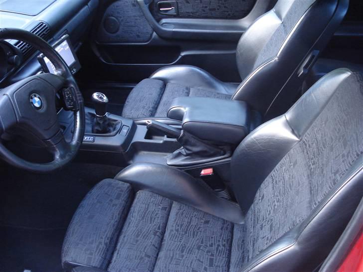 BMW 318 Ti SOLGT billede 8