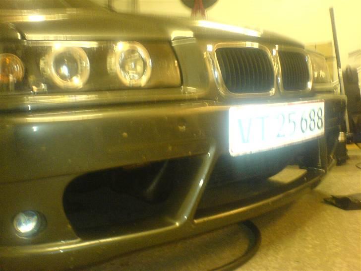 BMW 320i Rotrex -Solgt- - Her kan man lige ane intercooleren... billede 15