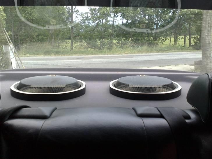 BMW e34  (SOLGT) - jbl 6x9 billede 14