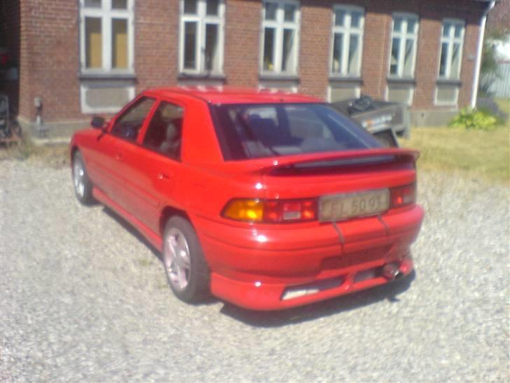 Mazda 323f byttet billede 3