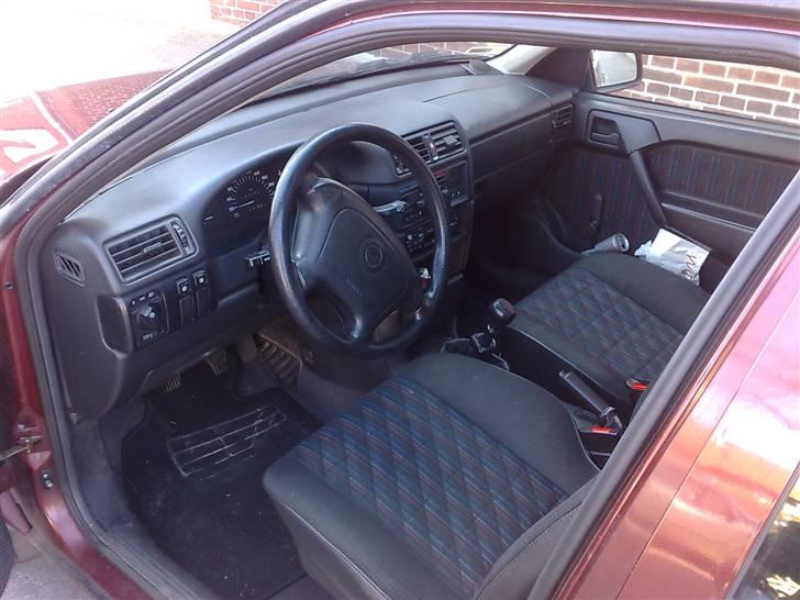 Opel Vectra 2.0 GLi *BYTTET* billede 3