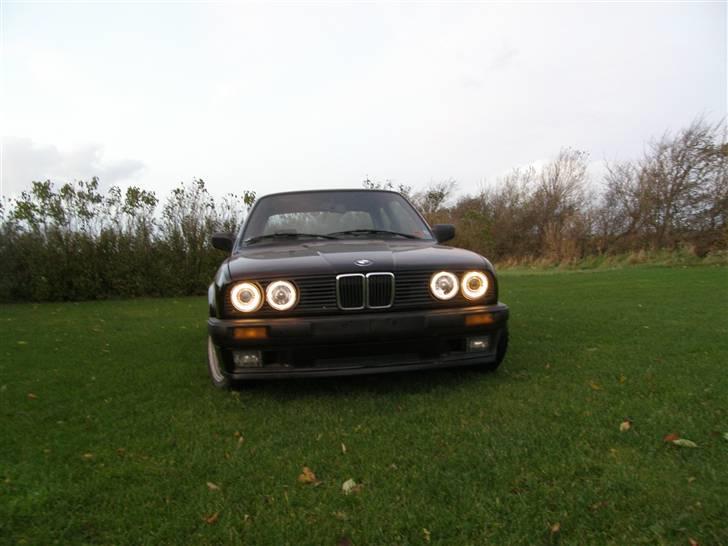 BMW E30 318i solgt billede 2