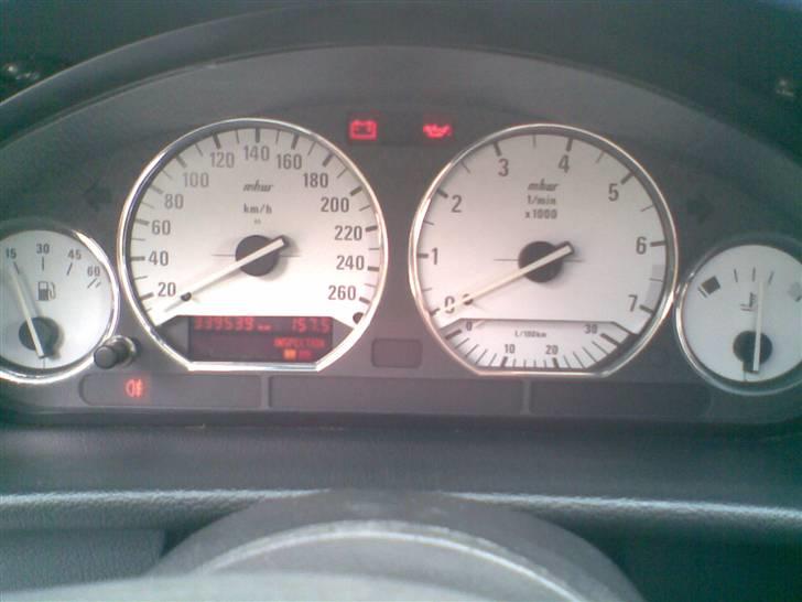 BMW 318i -solgt- billede 10