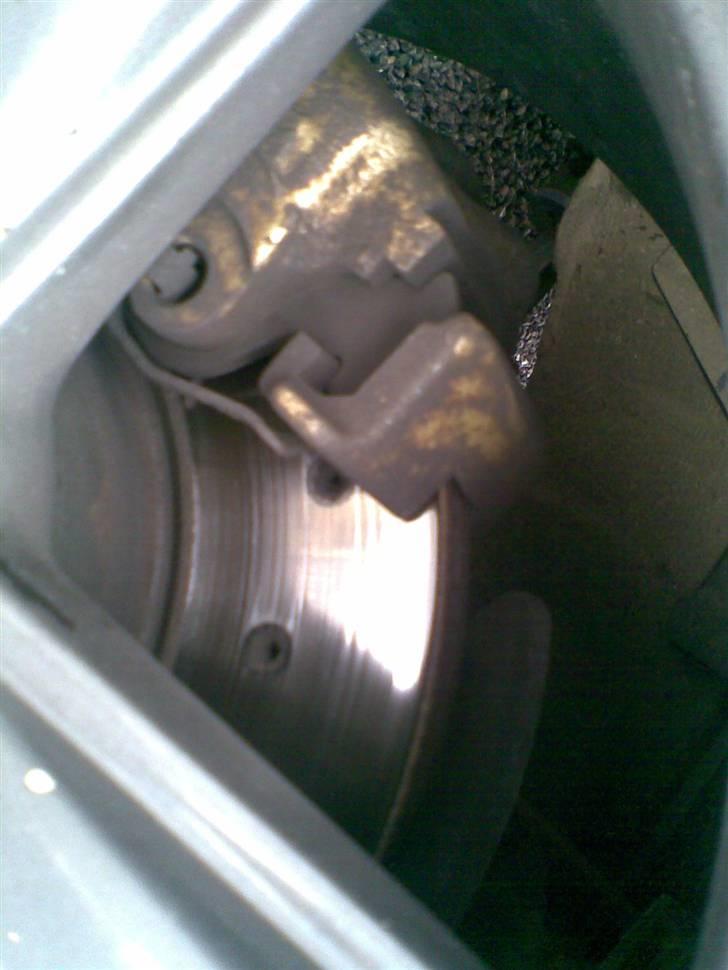 BMW 318i -solgt- billede 13