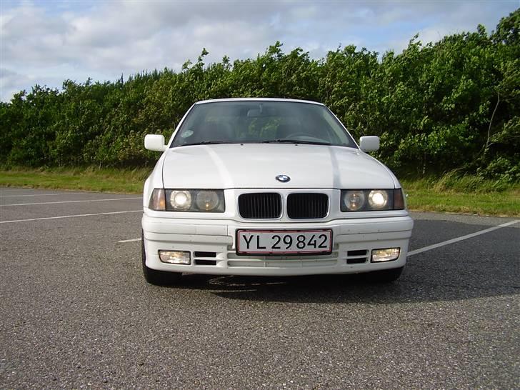 BMW E36 320i (Solgt) billede 3