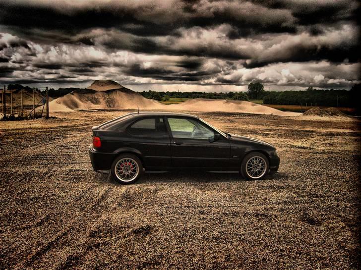 BMW E36 Compact *Solgt* billede 5
