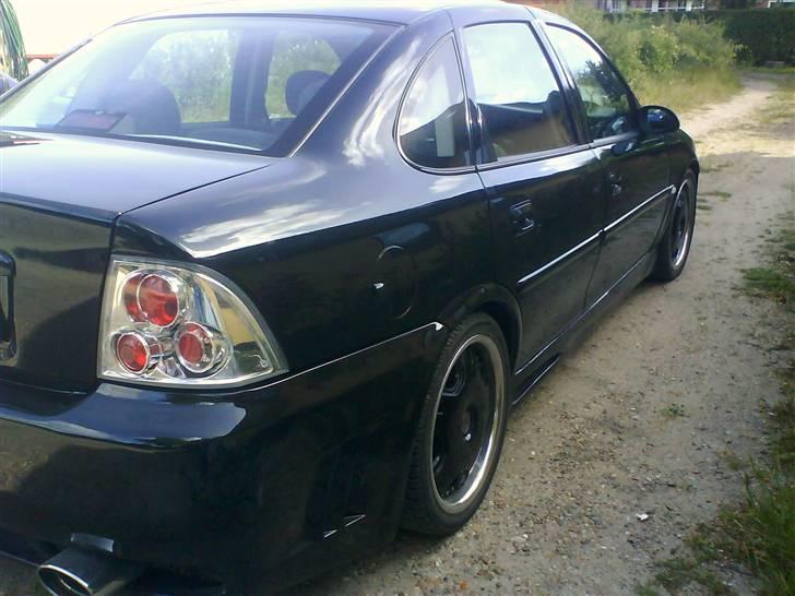 Opel Vectra B 1,8 *SOLGT* billede 10