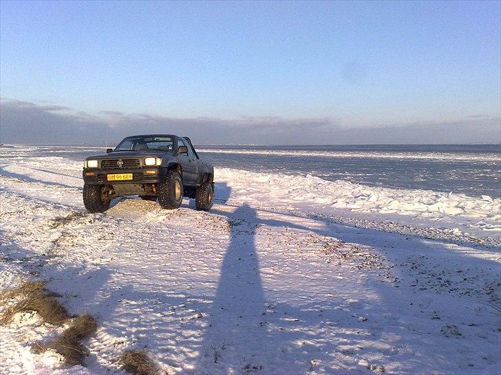 Toyota Hilux solgt billede 4