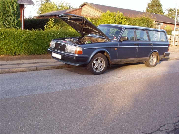 Volvo 245 *kampvognen* *SOLGT* billede 1