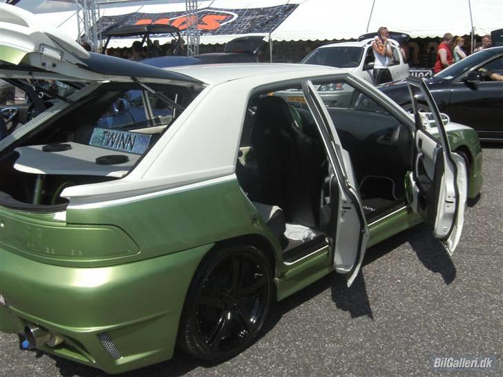 Mazda 323F Solgt billede 3