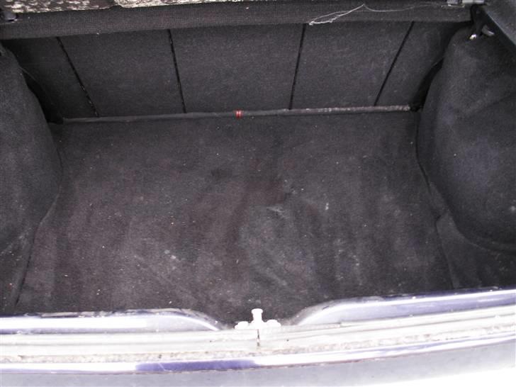 VW Golf 2 GTI 8v (Solgt) - Vil da nok mene der kunne ligge nogle pænt onde højtalere billede 12