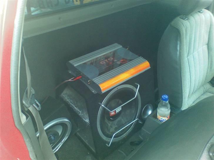 Nissan king cab solgt - så kom der anlæg i. billede 17